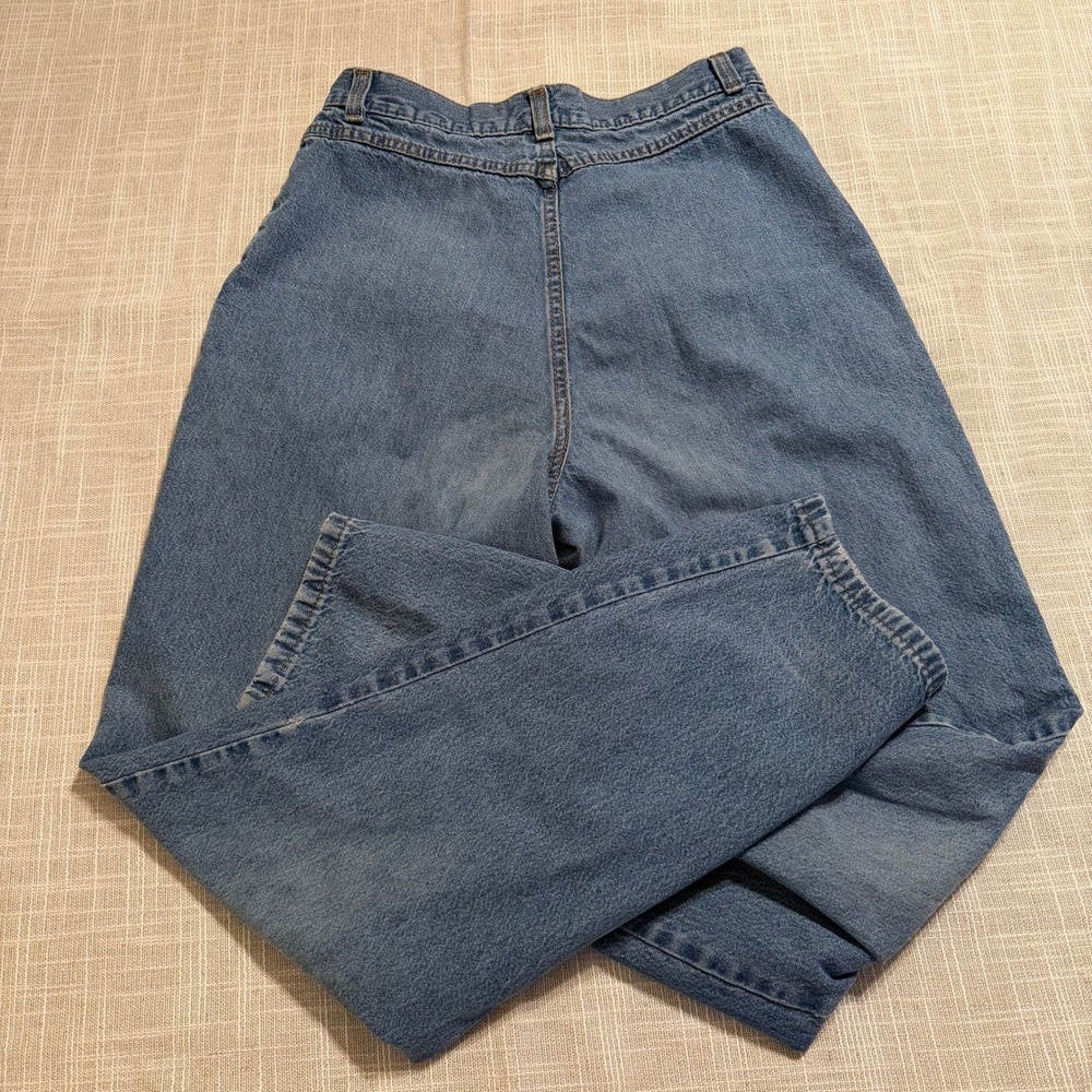 Vintage 1990s Levis Misses High Waisted Pleated Tapered Leg Jeans 26 Waist